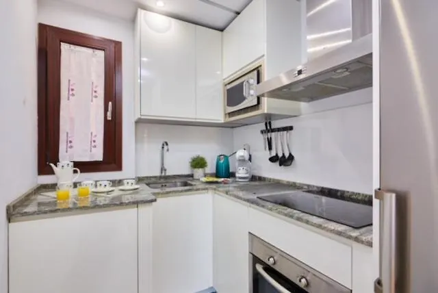 Apartment Near Picasso Museum Malaga